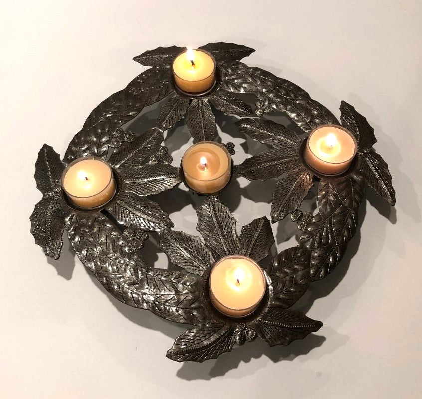 Metal candle holders deals centerpieces